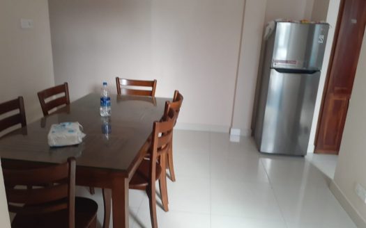 3 Bedrooms Apartment