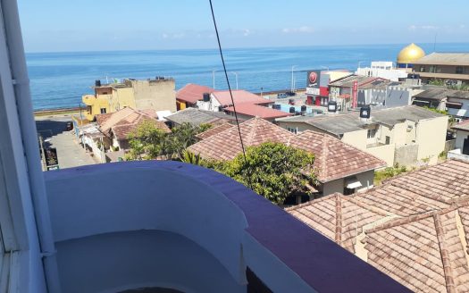 3 Bedrooms Apartment